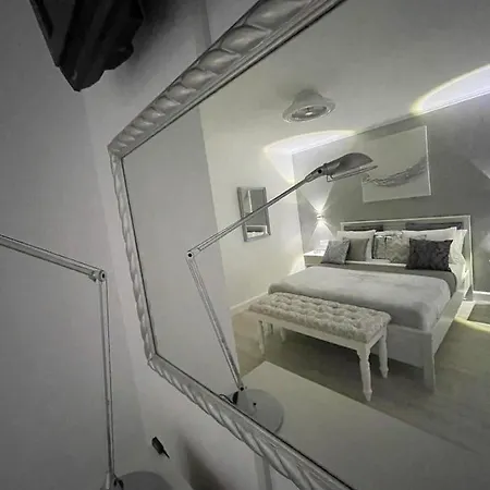 아파트 Design Boutique Apartment *